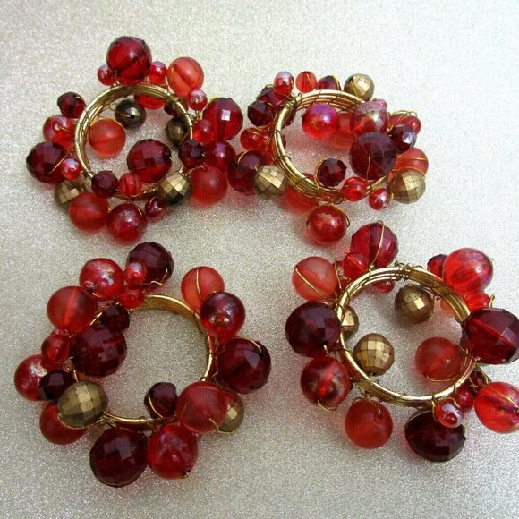 Napkin Rings SET of 4 Red and Gold Beads Gold Metal Ring 3" Wide NEW - Picture 1 of 5